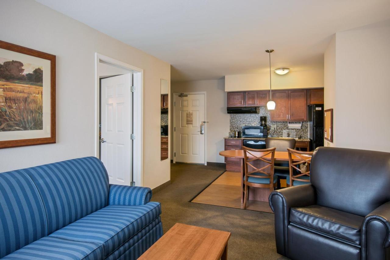 Candlewood Suites Pittsburgh-Cranberry By Ihg Cranberry Township Exterior foto